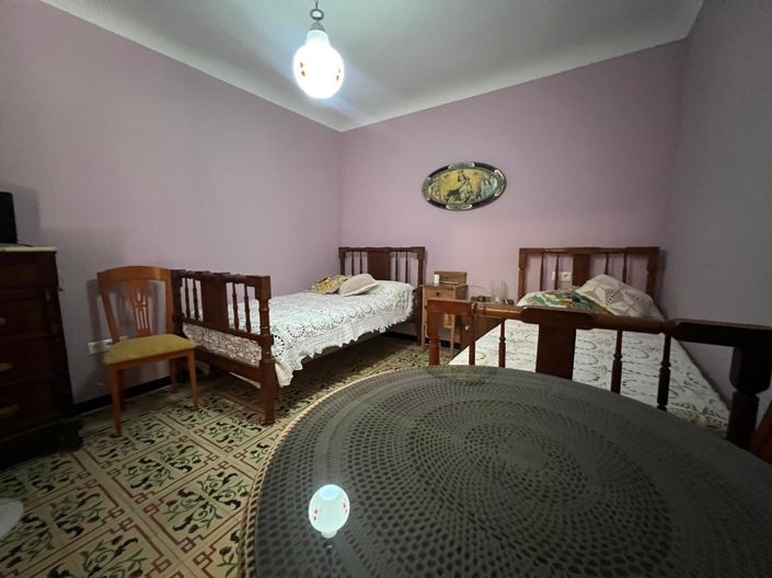 Image No.44-5 Bed Townhouse for sale