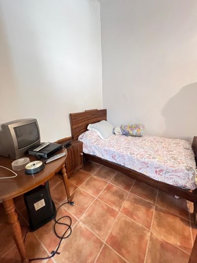 Image No.49-5 Bed Townhouse for sale