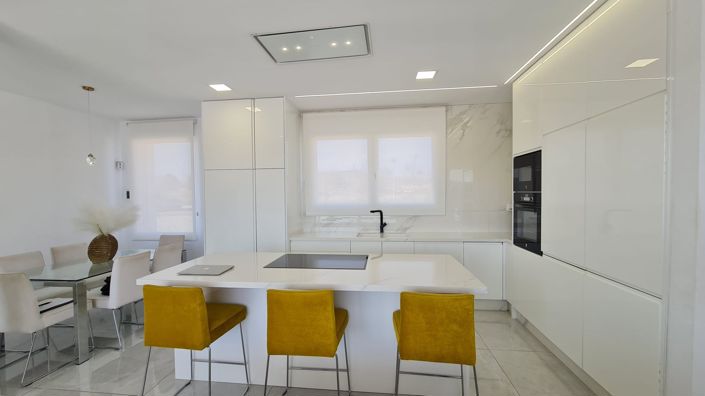 Image No.25-3 Bed Villa for sale