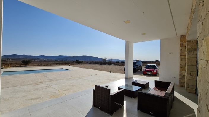 Image No.9-3 Bed Villa for sale