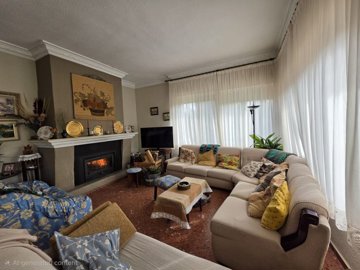 o1jj9hkais1nc082v1esjj8p1m1f3l