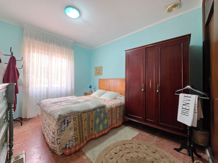 Image No.20-Villa de 6 chambres à vendre à Elda