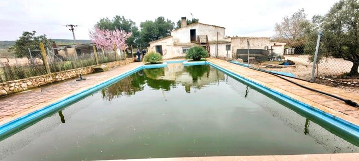 Image No.11-3 Bed Country House for sale