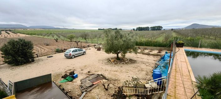 Image No.23-3 Bed Country House for sale