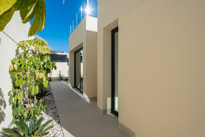 Image No.35-4 Bed Villa for sale