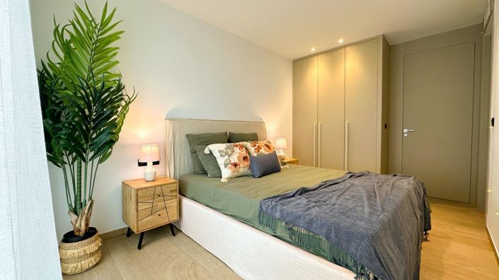 Image No.19-3 Bed Townhouse for sale