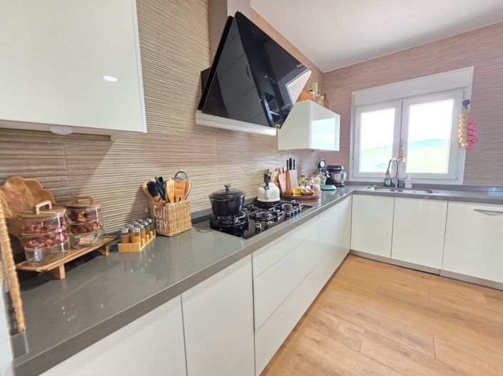 Image No.26-4 Bed Villa for sale