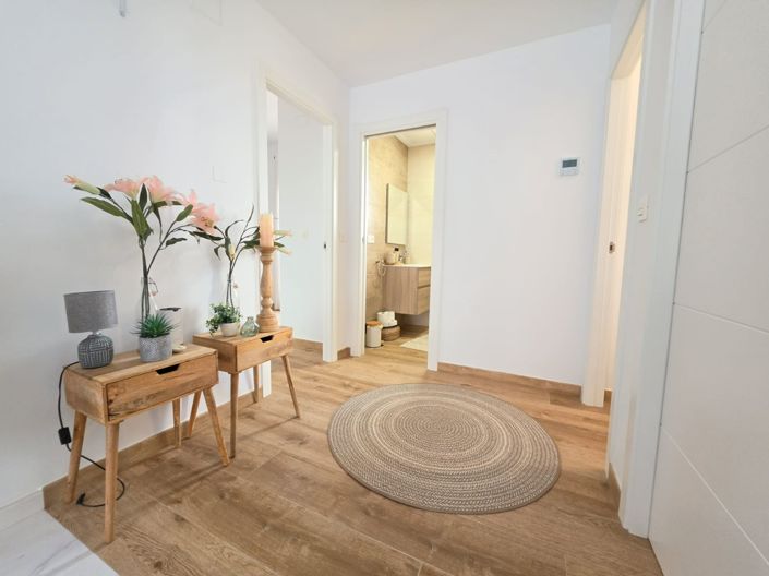 Image No.35-4 Bed Villa for sale