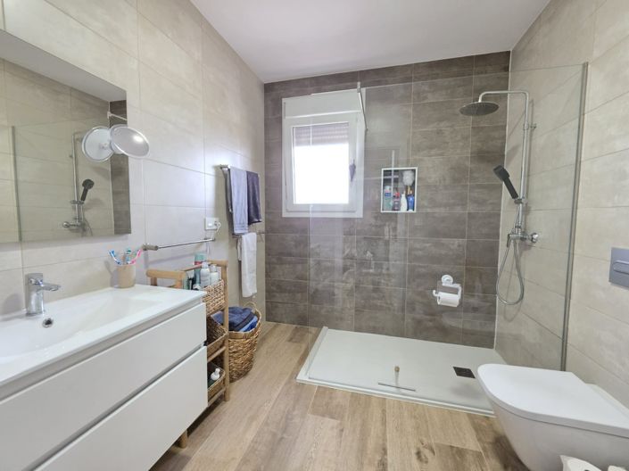 Image No.39-4 Bed Villa for sale