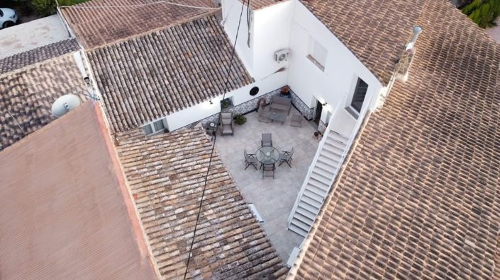 Image No.42-10 Bed Villa for sale