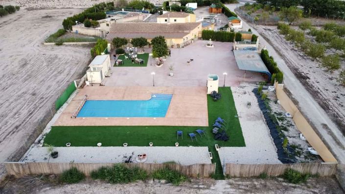 Image No.5-10 Bed Villa for sale