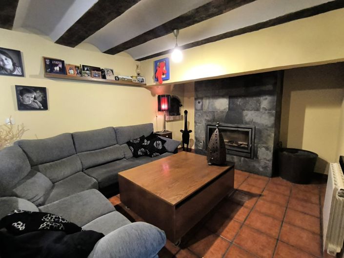 Image No.10-4 Bed Country House for sale