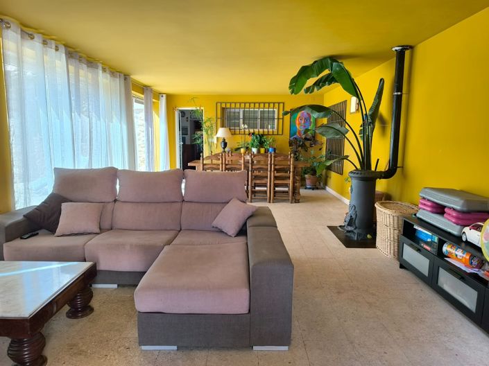 Image No.13-4 Bed Country House for sale