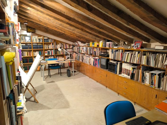 Image No.23-4 Bed Country House for sale