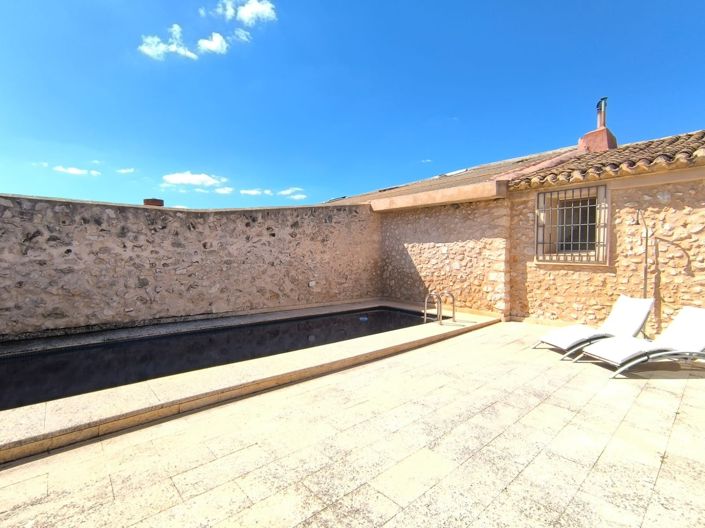 Image No.25-4 Bed Country House for sale