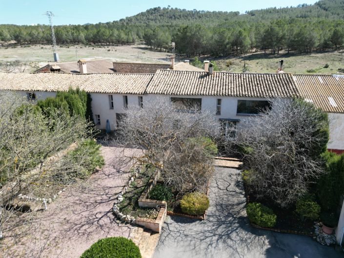 Image No.41-4 Bed Country House for sale