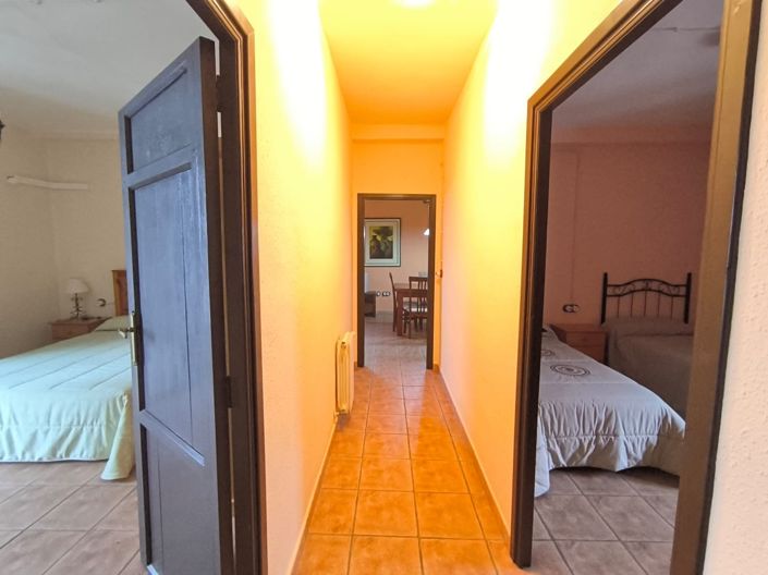 Image No.20-22 Bed Commercial for sale