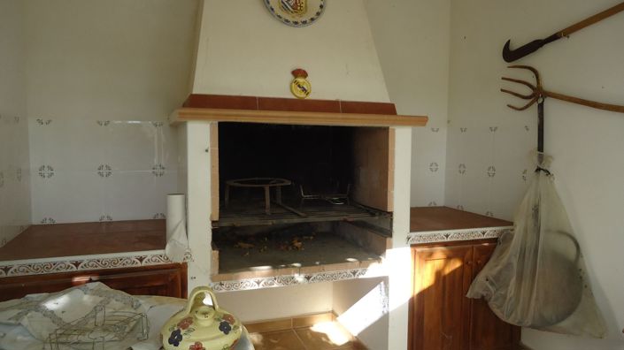 Image No.33-2 Bed Villa for sale