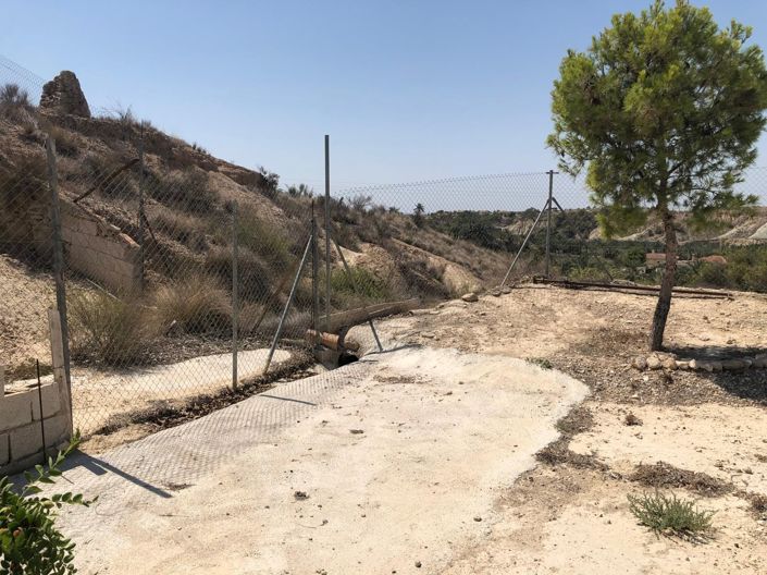 Image No.30-2 Bed House for sale