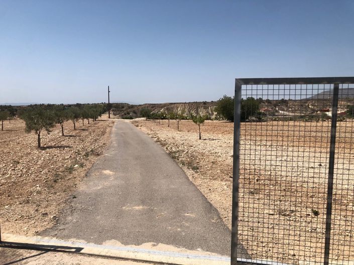 Image No.40-2 Bed House for sale