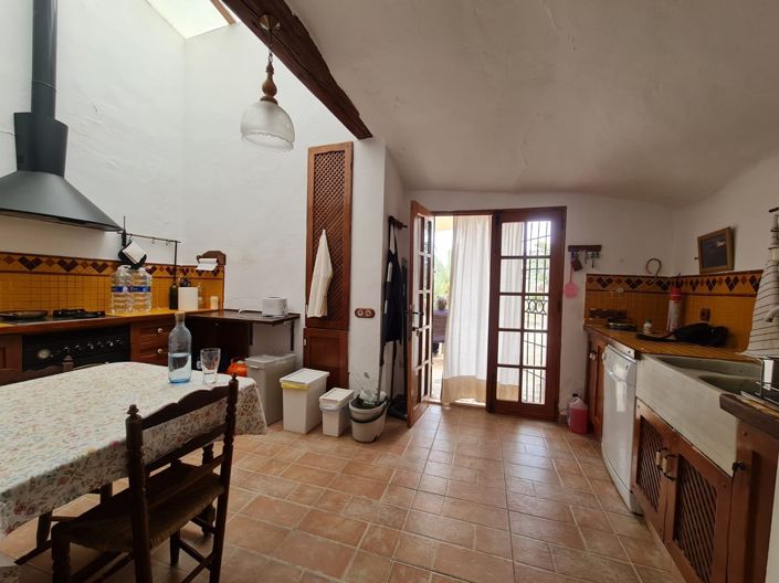 Image No.45-5 Bed Country House for sale