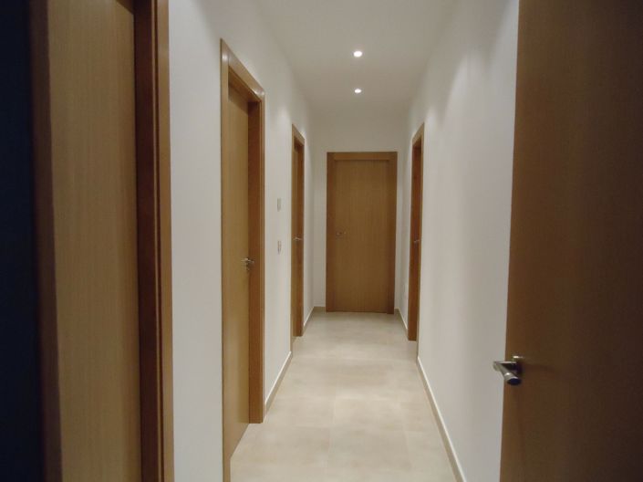 Image No.13-3 Bed Villa for sale