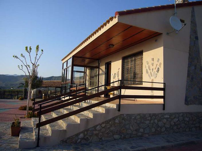 Image No.17-3 Bed Villa for sale