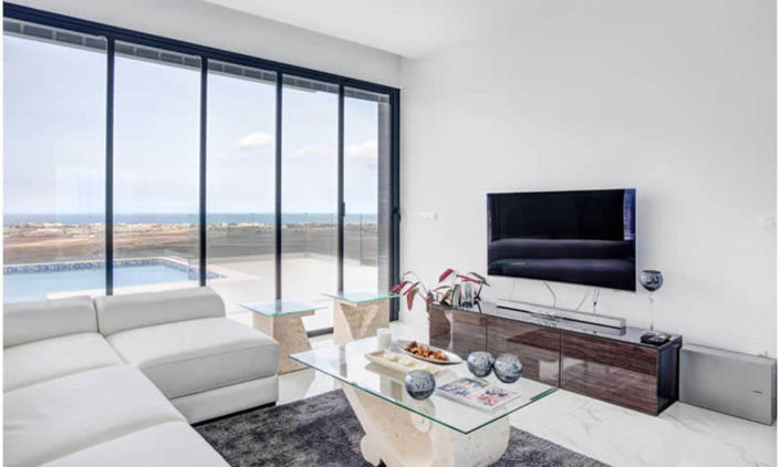 Image No.8-4 Bed Villa for sale