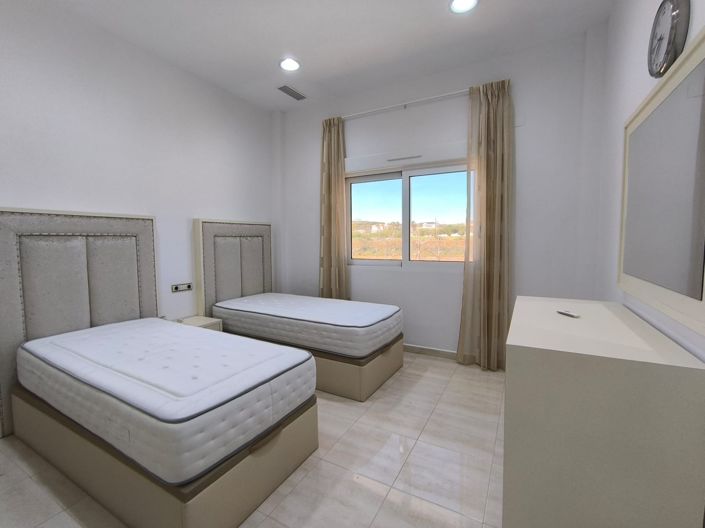 Image No.16-4 Bed Villa for sale