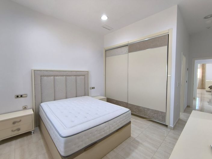 Image No.22-4 Bed Villa for sale