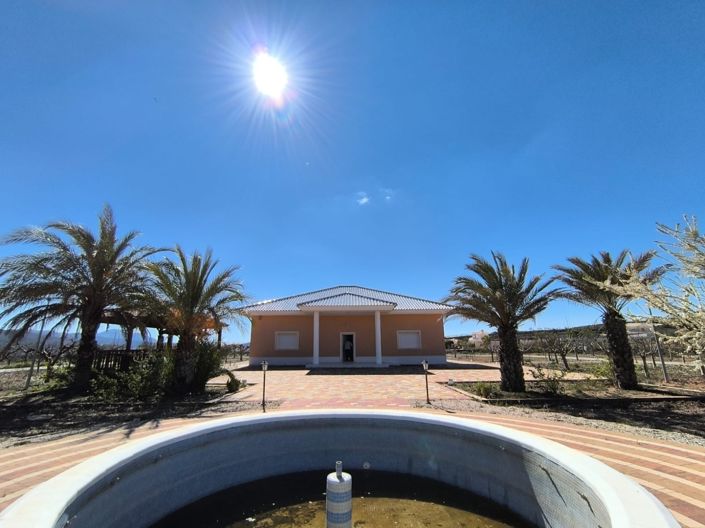 Image No.44-4 Bed Villa for sale