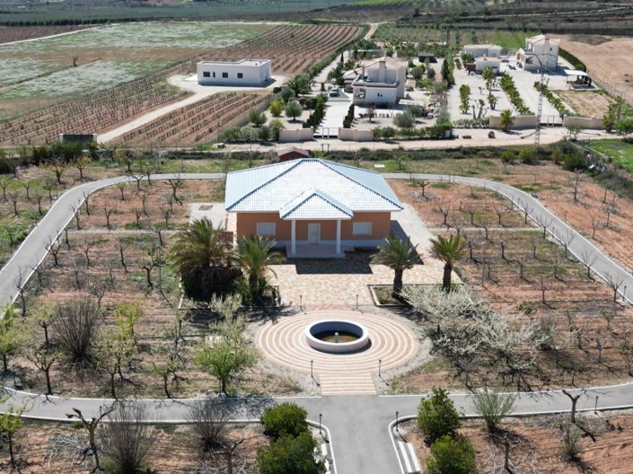 Image No.47-4 Bed Villa for sale