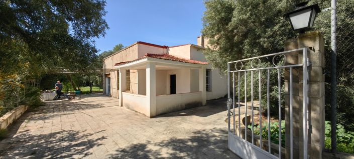 Image No.19-3 Bed Country House for sale