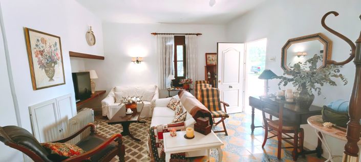 Image No.7-3 Bed Country House for sale