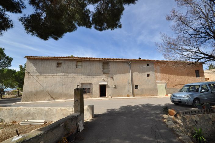 Image No.19-6 Bed Country House for sale