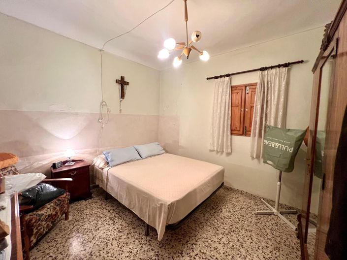 Image No.9-Maison de campagne de 6 chambres à vendre à Monóvar