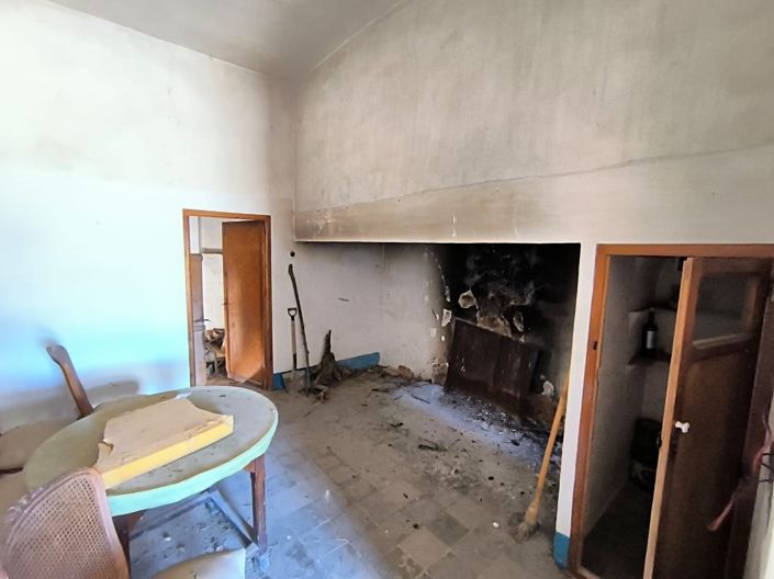 Image No.6-3 Bed Country House for sale