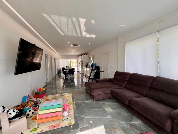 Image No.4-3 Bed Country House for sale