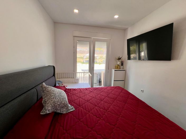 Image No.6-3 Bed Country House for sale