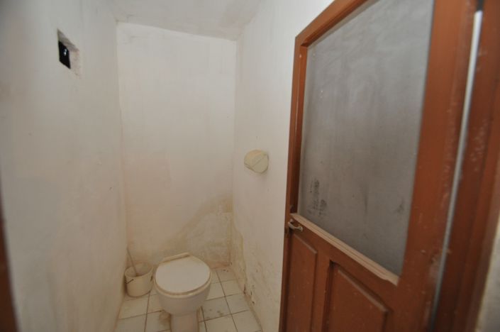 Image No.24-5 Bed Townhouse for sale