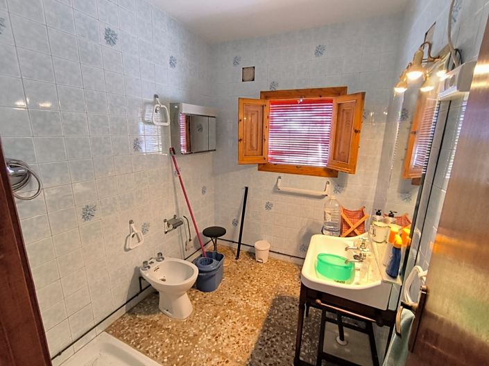 Image No.13-Maison de campagne de 7 chambres à vendre à Yecla