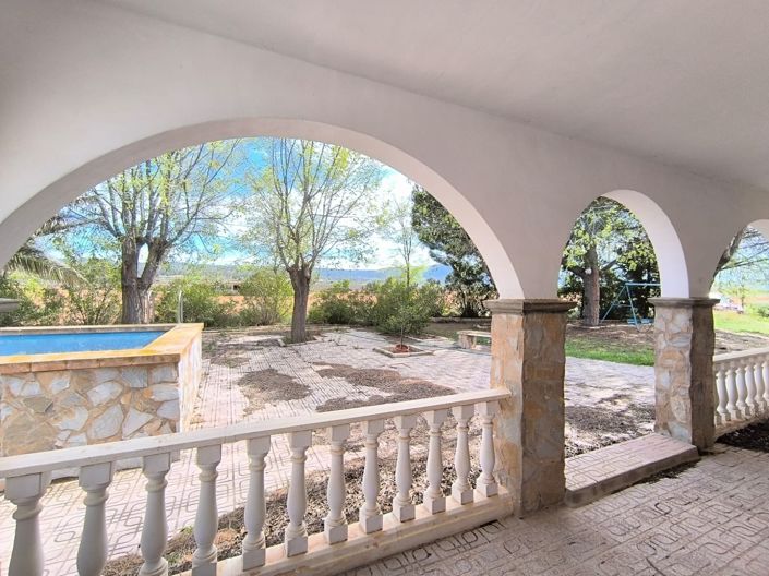 Image No.6-7 Bed Country House for sale