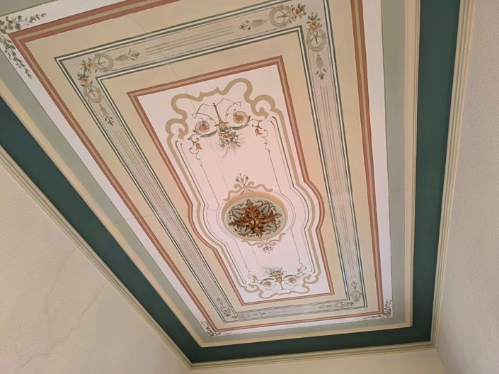 Image No.3-6 Bed Townhouse for sale