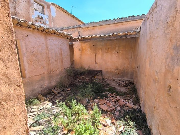 Image No.49-10 Bed Country House for sale