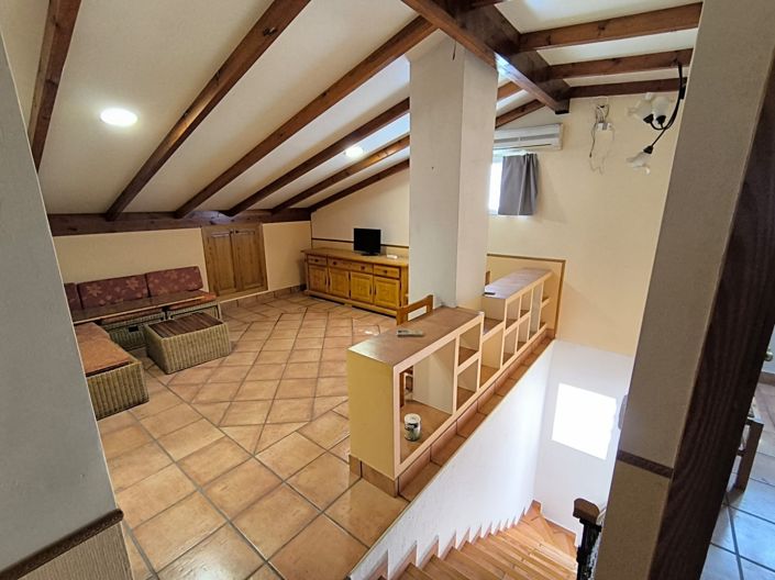 Image No.11-Villa de 5 chambres à vendre à Yecla