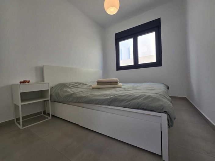 Image No.10-3 Bed Townhouse for sale