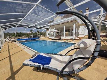 o1jmqpalh2t3rfuc1tel14um1i983v