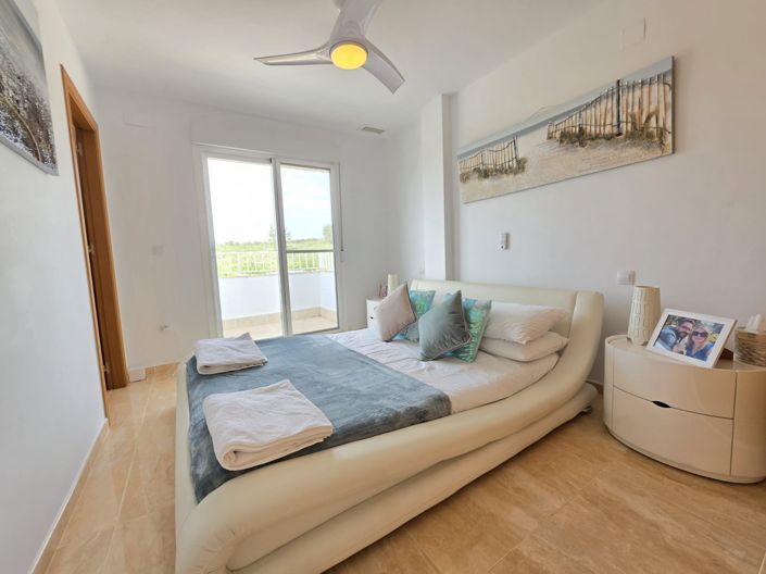 Image No.13-3 Bed Villa for sale