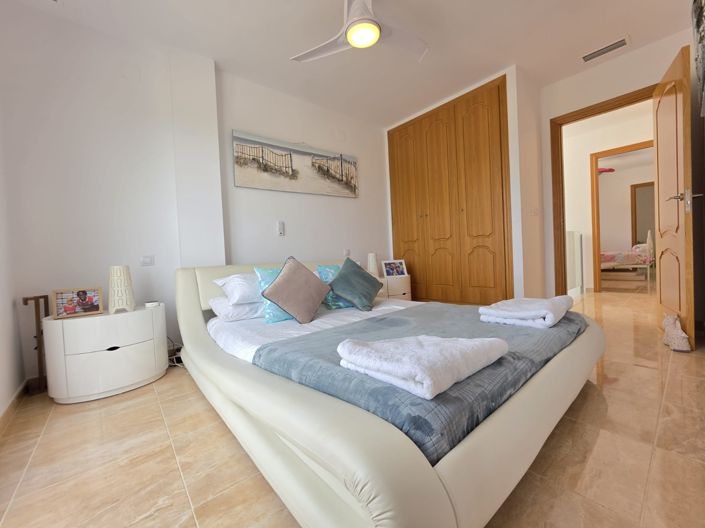 Image No.14-3 Bed Villa for sale