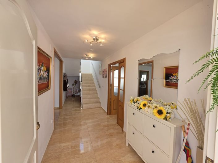 Image No.26-3 Bed Villa for sale